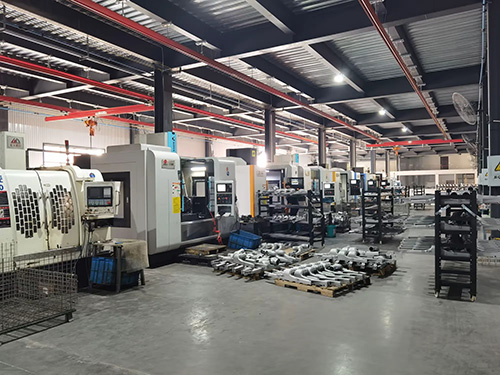 오늘 우리의 다이 캐스팅 시설을 둘러 보자.