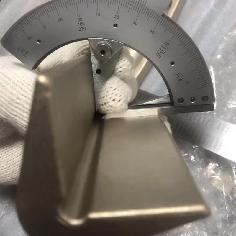 CNC Machined Bronze Brass Cover Base Investment Casting